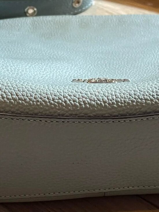 COACH Women's Small Dufflette in Natural Calf Leather Silver/Sage 21377 - Picture 2 of 13